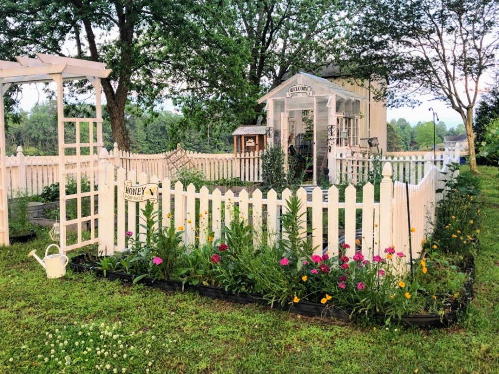 white picket fence for garden